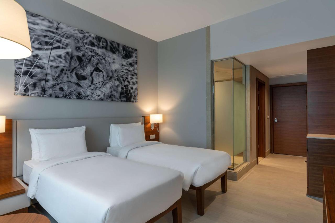 Radisson Blu Hotel, จูบา ภายนอก รูปภาพ
