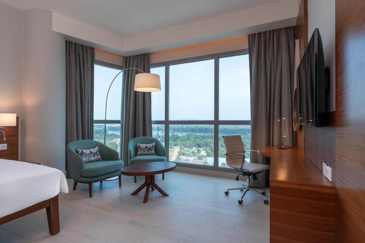 Radisson Blu Hotel, จูบา ภายนอก รูปภาพ