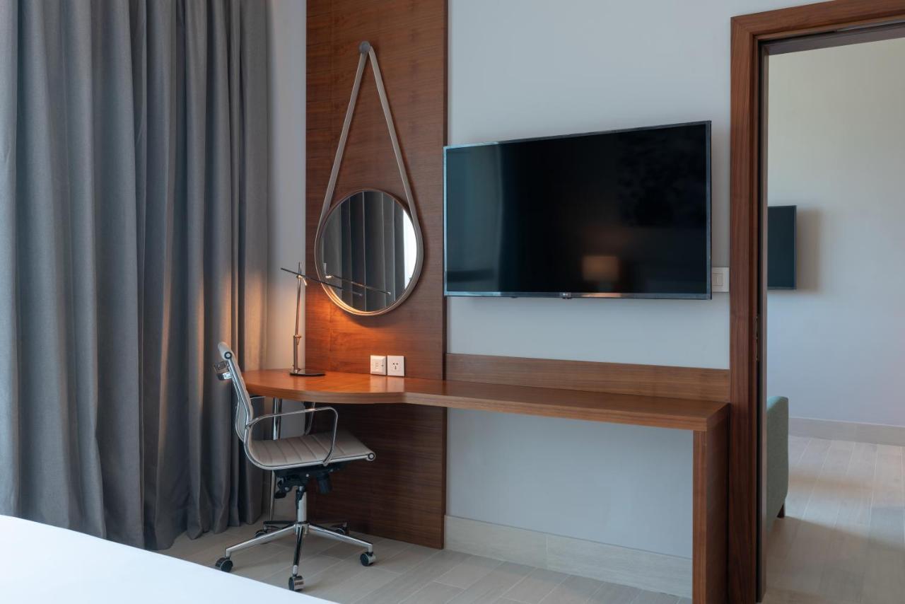 Radisson Blu Hotel, จูบา ภายนอก รูปภาพ