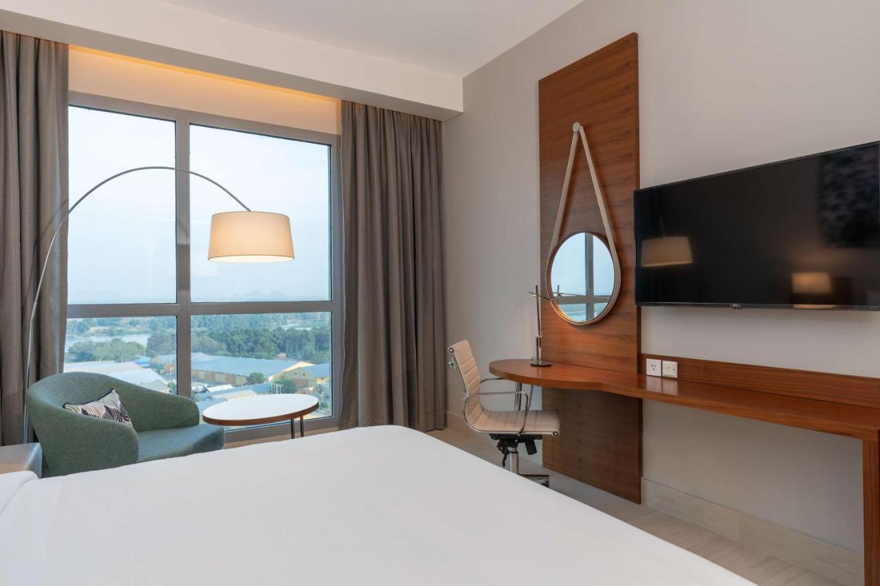 Radisson Blu Hotel, จูบา ภายนอก รูปภาพ