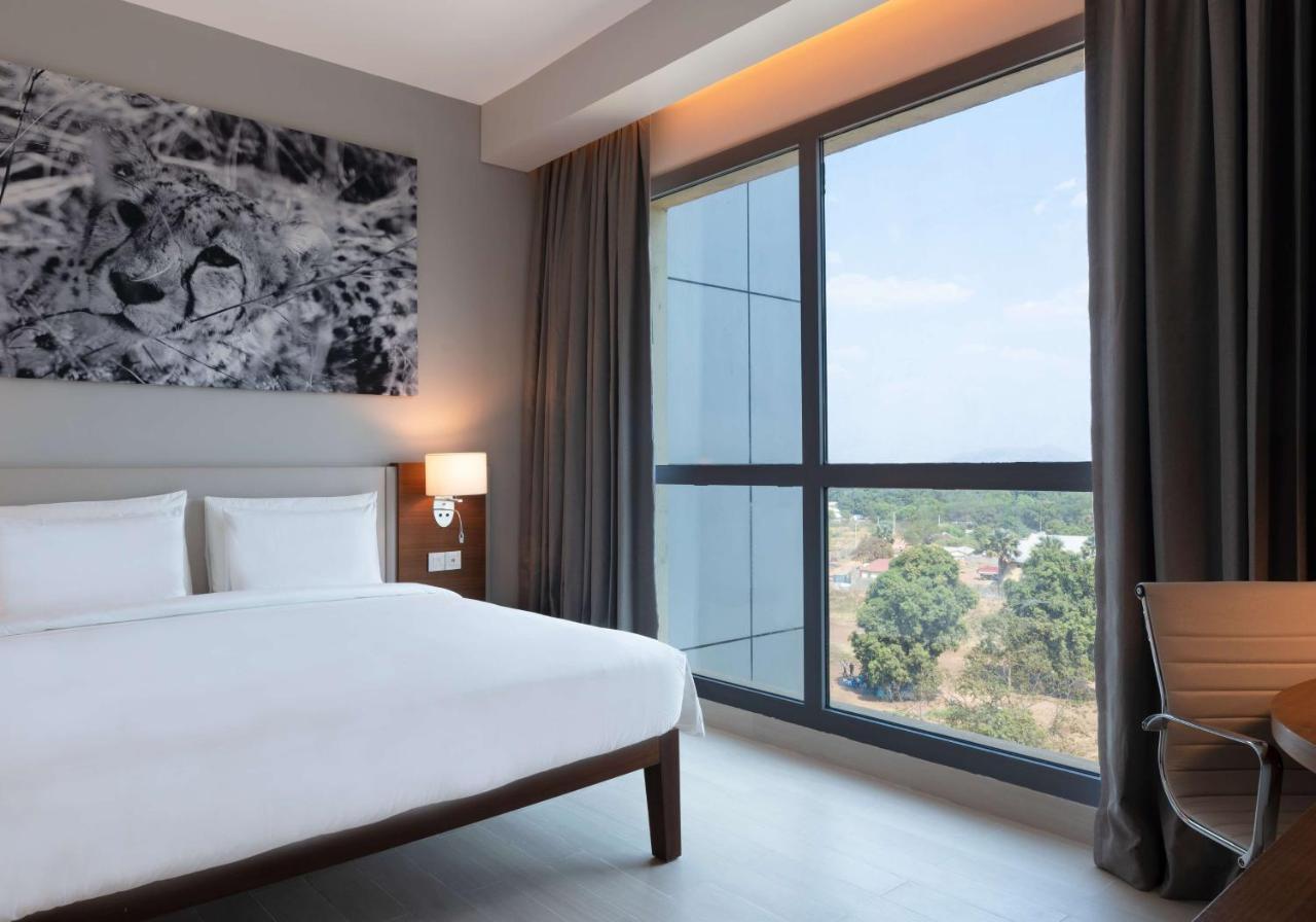 Radisson Blu Hotel, จูบา ภายนอก รูปภาพ