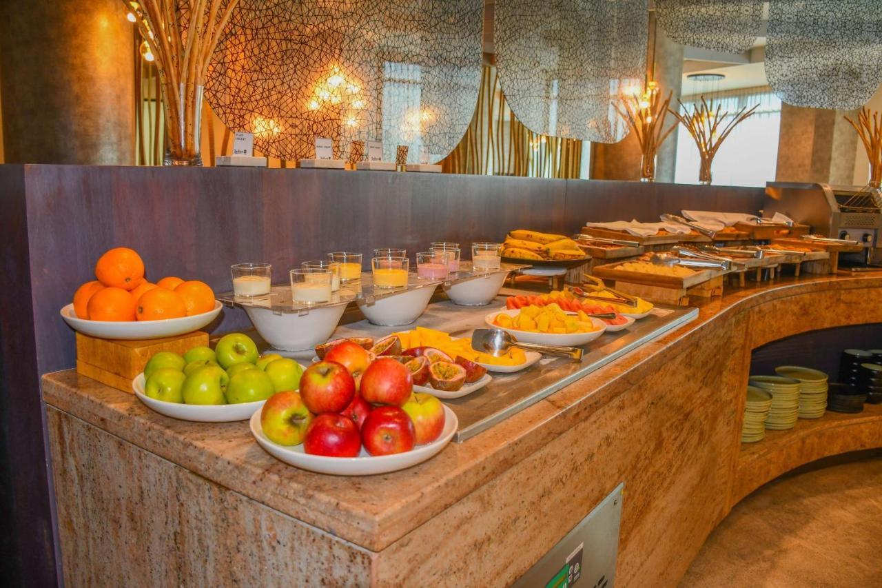 Radisson Blu Hotel, จูบา ภายนอก รูปภาพ